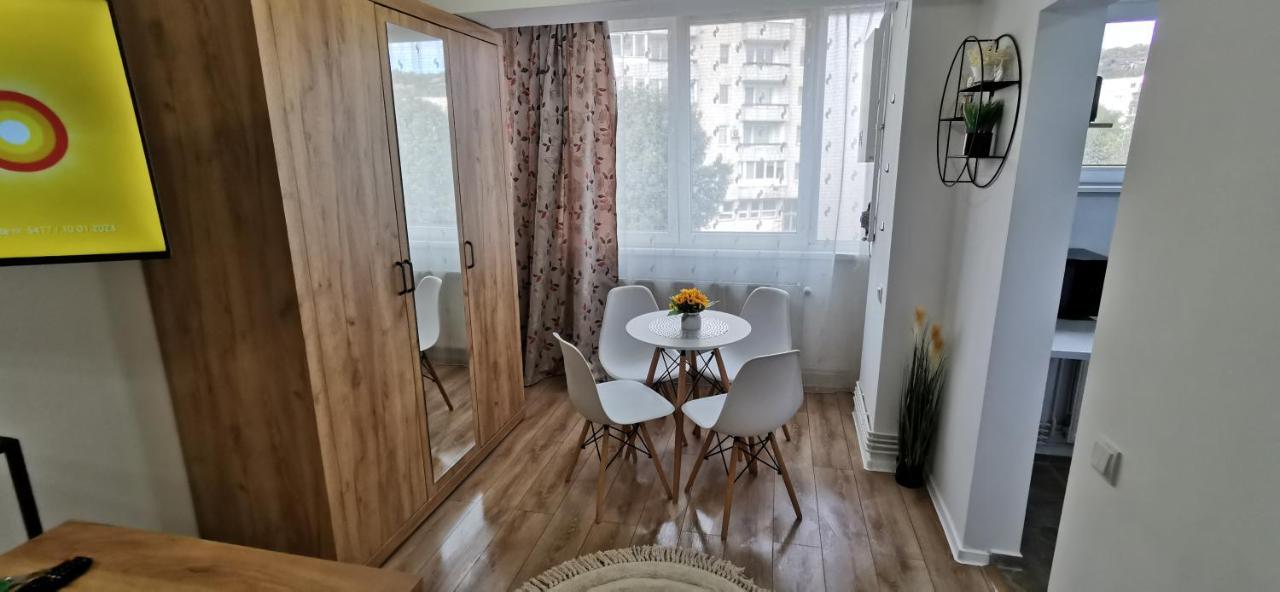 Ana Studio Appartement Târgu-Mureş Buitenkant foto